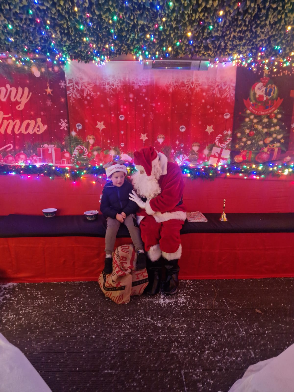 15th Tea Santa (21)