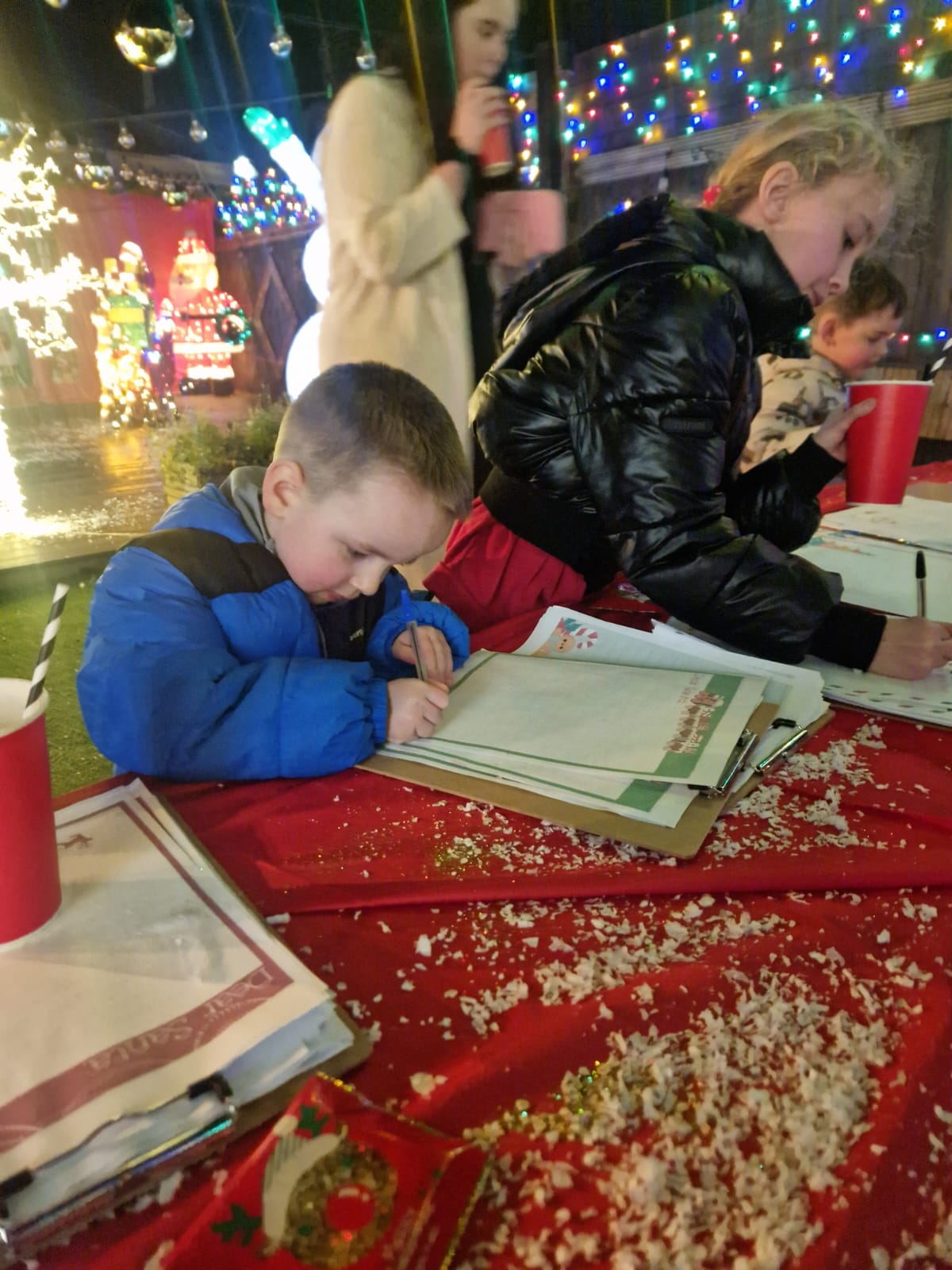 15th Tea Santa (34)