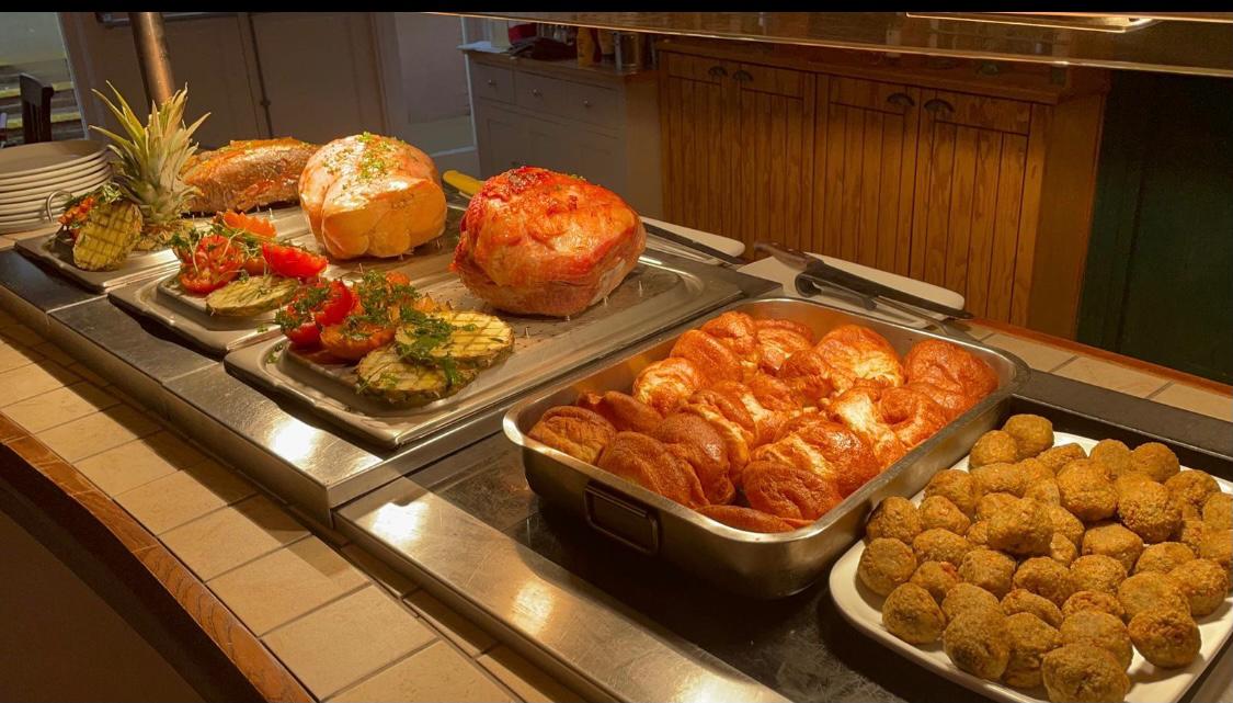 Carvery (2)